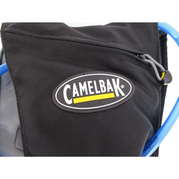 Camelbak Lobo Black Grey Hydration Pack 1.5 Litre Bladder - Picture 2 of 6